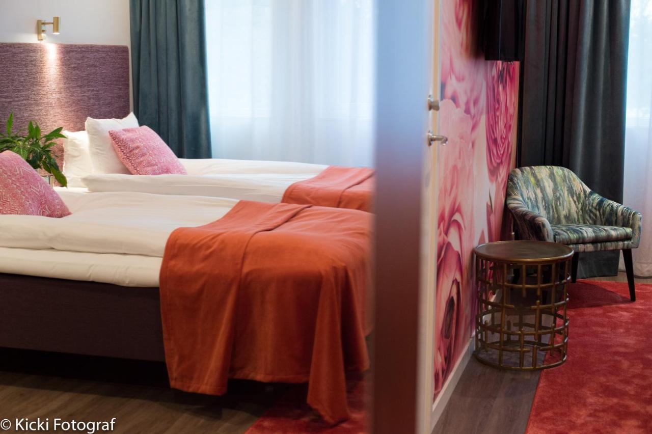 Skogshem & Wijk Hotel ลิดินโญ่ ภายนอก รูปภาพ